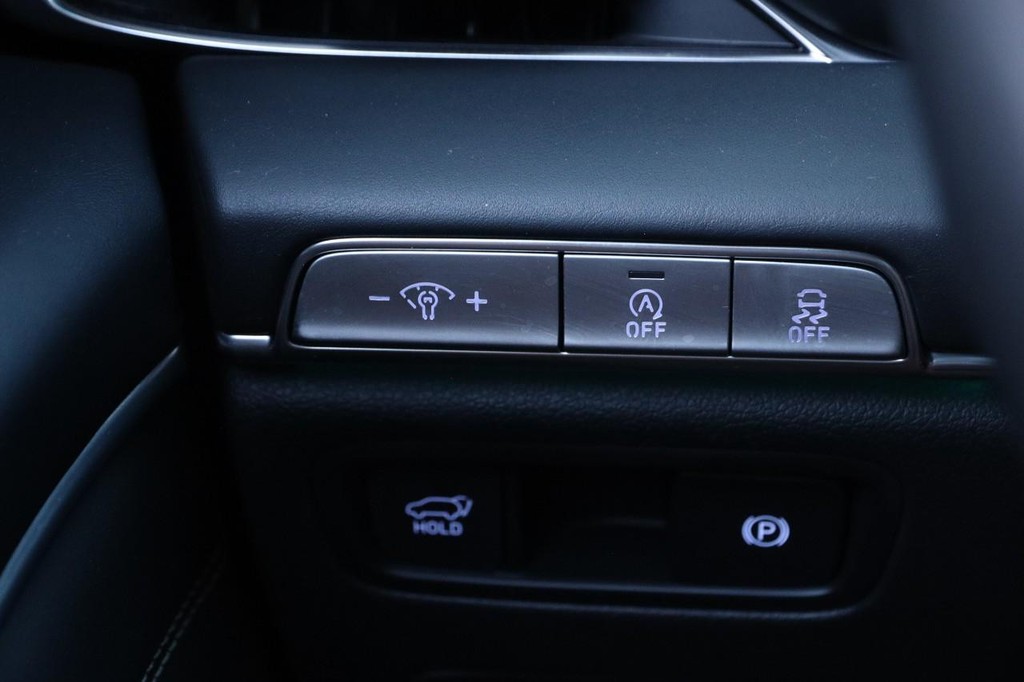 Genesis GV80 Vehicle Image 22