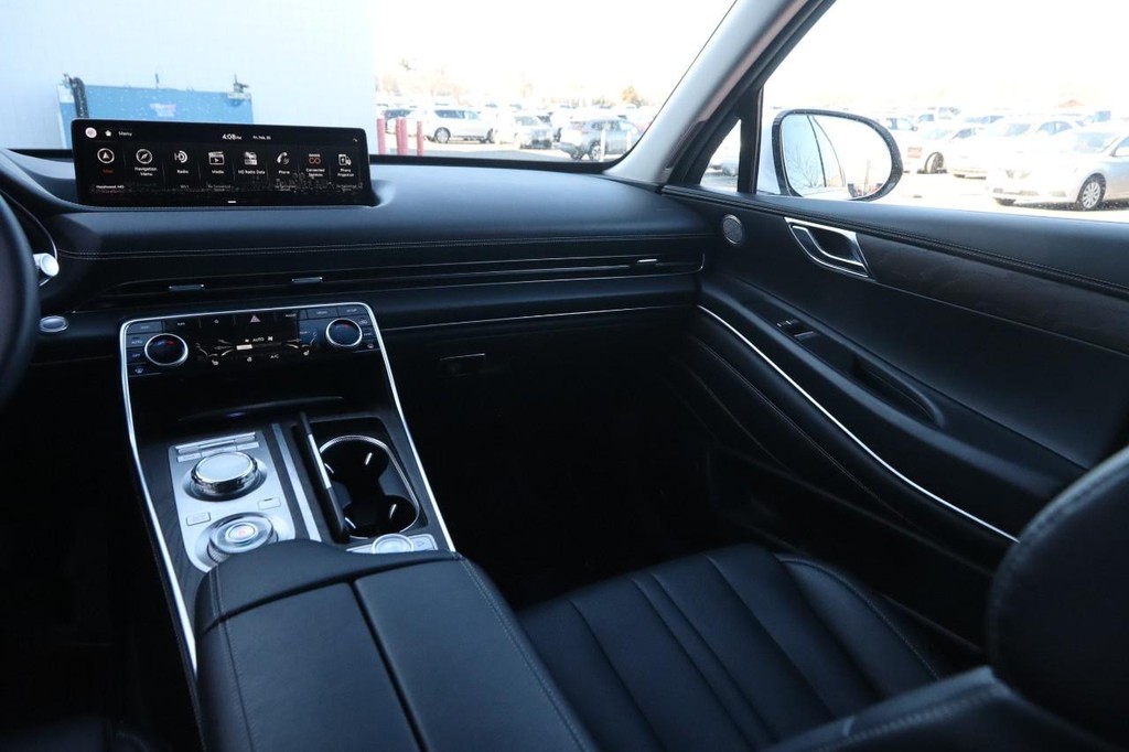 Genesis GV80 Vehicle Image 28