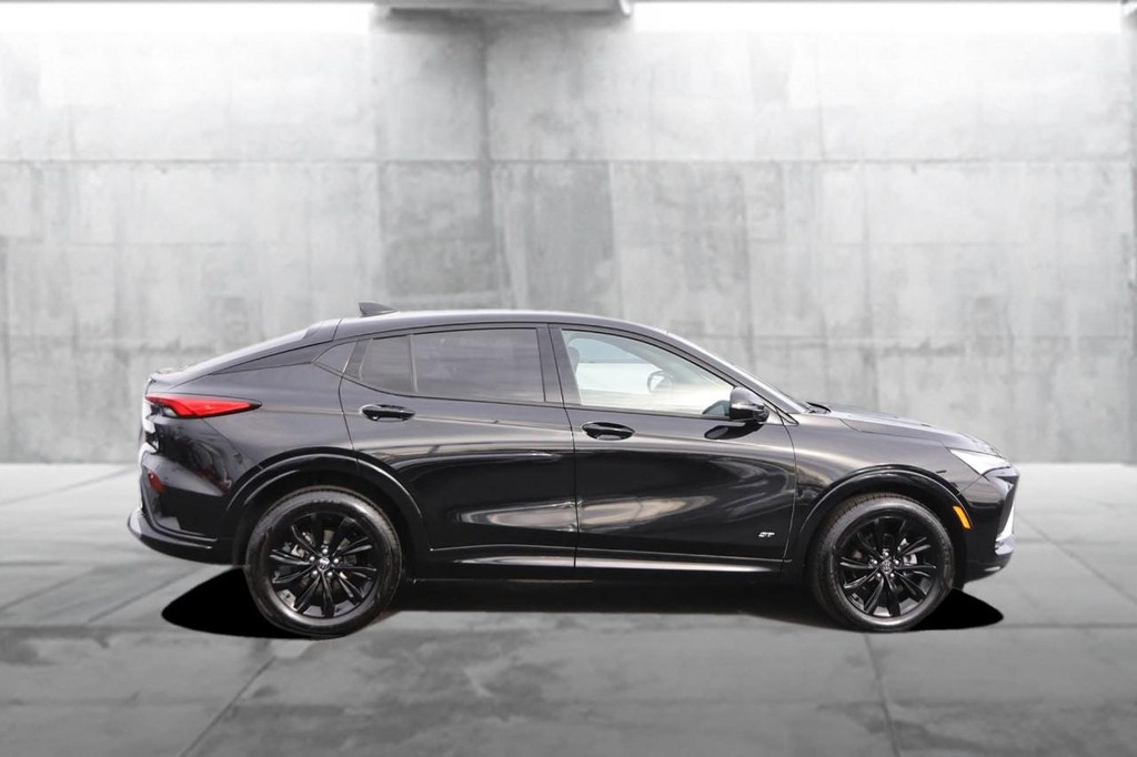 Buick Envista Vehicle Image 05