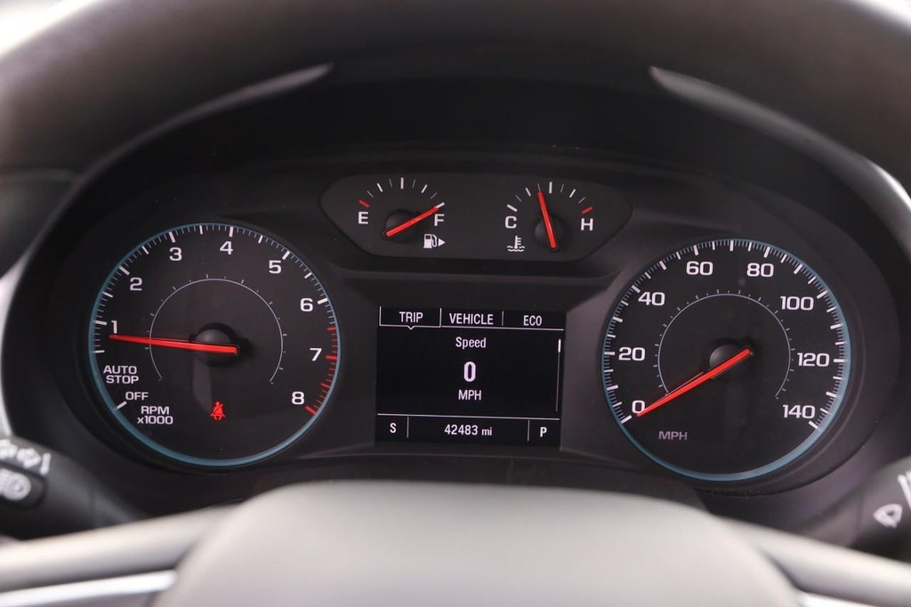 Chevrolet Malibu Vehicle Full-screen Gallery Image 14