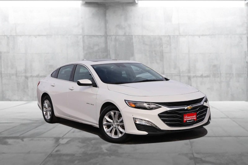 Chevrolet Malibu Vehicle Image 02