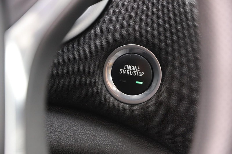 Chevrolet Malibu Vehicle Image 15