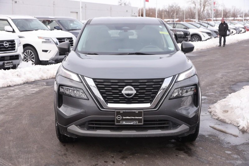 Nissan Rogue Vehicle Image 04