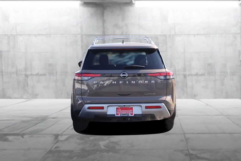 Nissan Pathfinder Vehicle Image 06