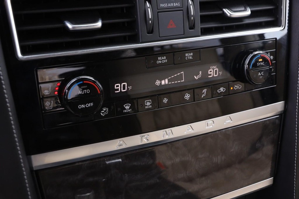 Nissan Armada Vehicle Image 21