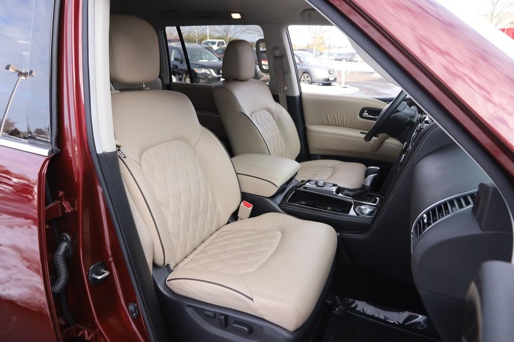 Nissan Armada Vehicle Image 29