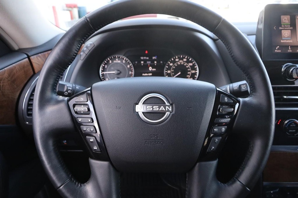 Nissan Armada Vehicle Image 16