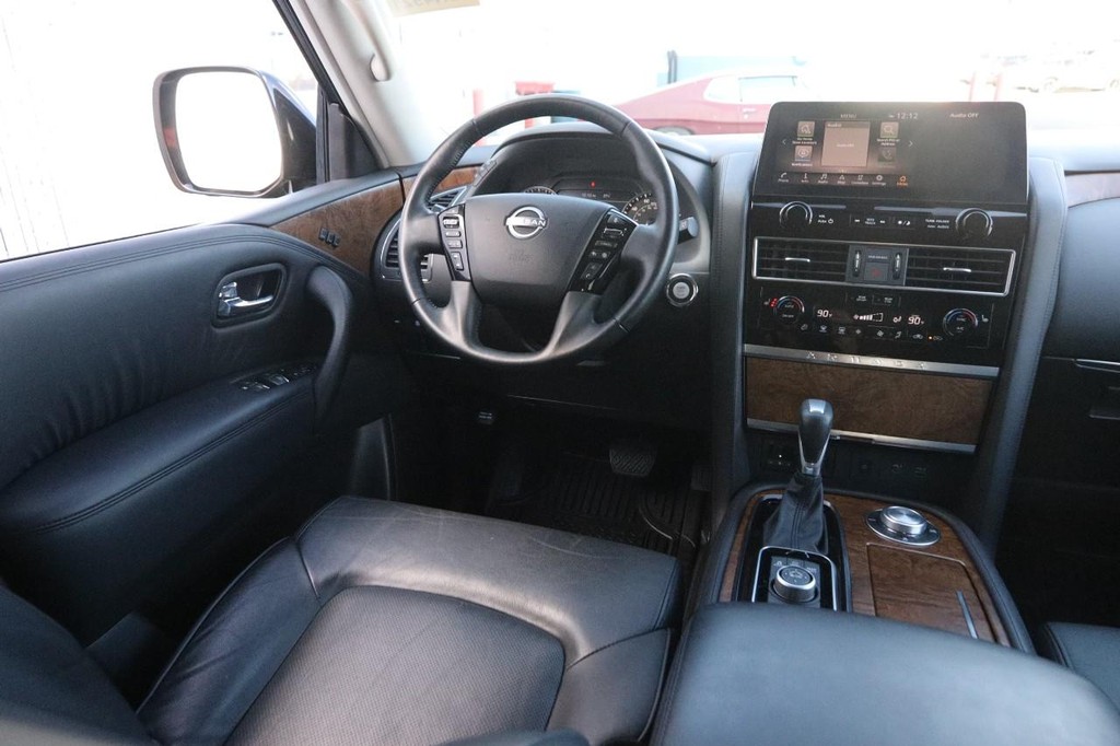Nissan Armada Vehicle Image 28