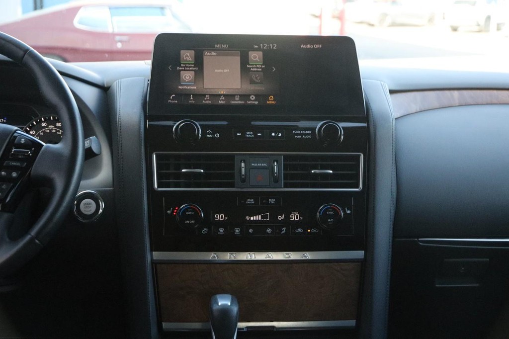 Nissan Armada Vehicle Image 30