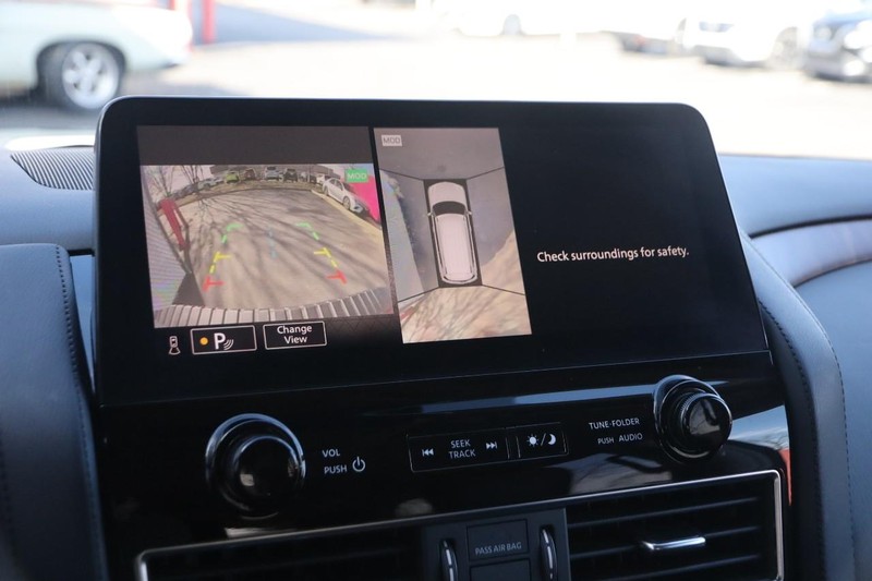 Nissan Armada Vehicle Image 22