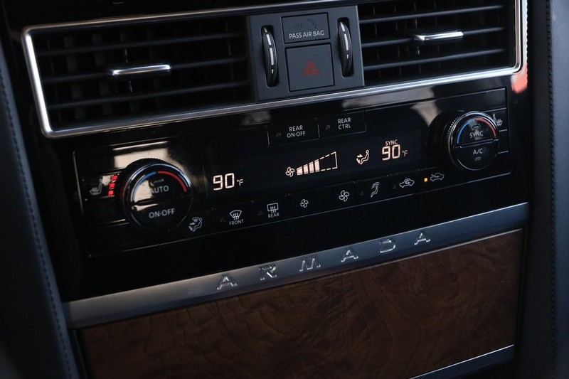 Nissan Armada Vehicle Image 23