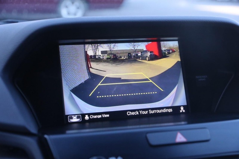 Acura ILX Vehicle Full-screen Gallery Image 18