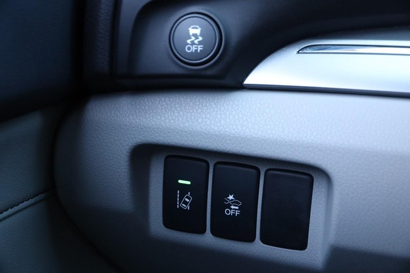 Acura ILX Vehicle Full-screen Gallery Image 21