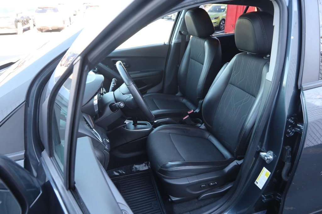 Chevrolet Trax Vehicle Image 08