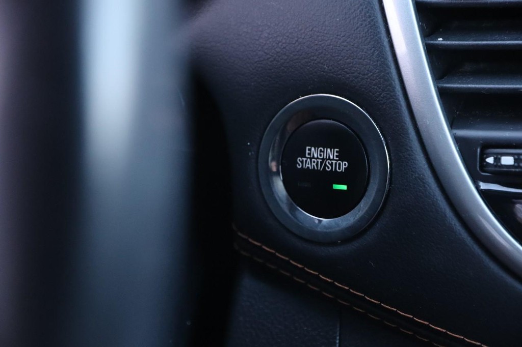 Chevrolet Trax Vehicle Image 14