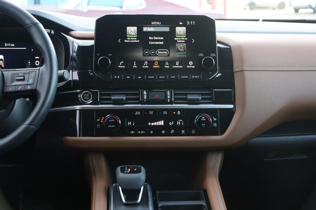 Nissan Pathfinder Vehicle Image 26