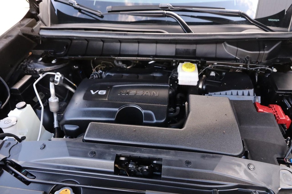 Nissan Pathfinder Vehicle Image 29