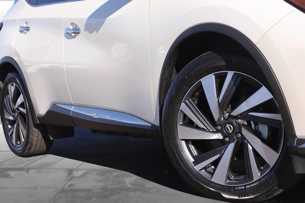 Nissan Murano Vehicle Image 03