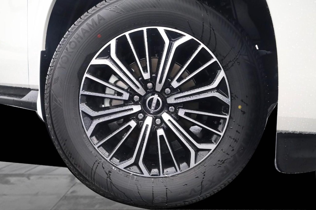 Nissan Armada Vehicle Image 03