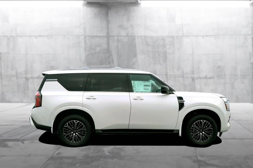 Nissan Armada Vehicle Image 05