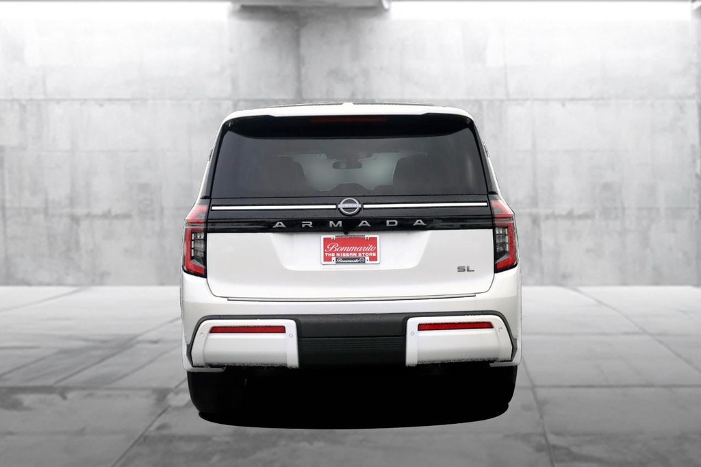 Nissan Armada Vehicle Image 06