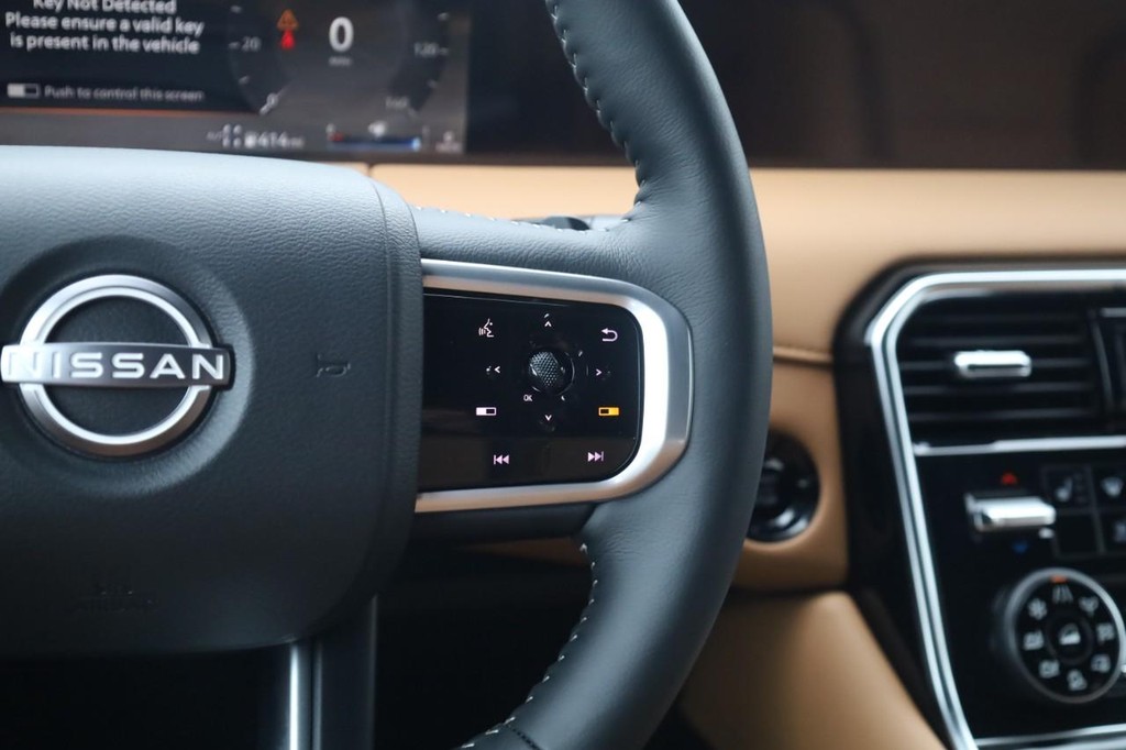 Nissan Armada Vehicle Image 09