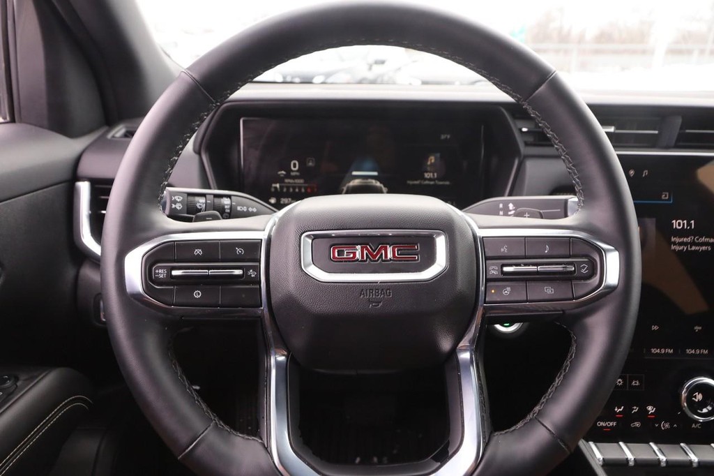 GMC Terrain Vehicle Image 10