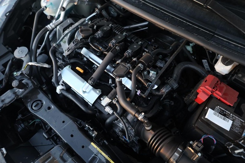 Nissan Versa Vehicle Image 24