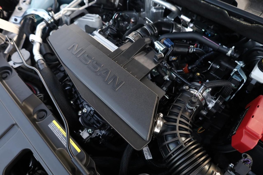 Nissan Rogue Vehicle Image 29