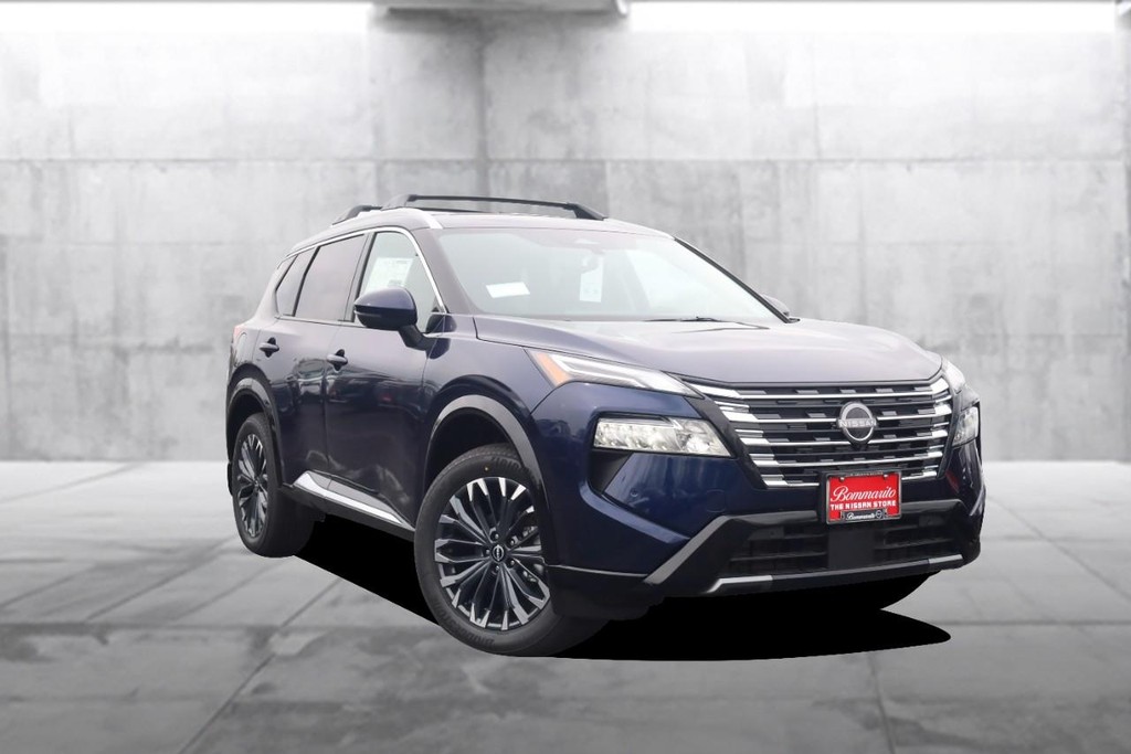 Nissan Rogue Vehicle Image 02