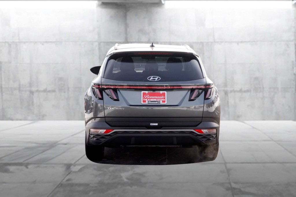 Hyundai Tucson Vehicle Image 06