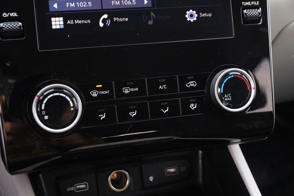 Hyundai Tucson Vehicle Image 18