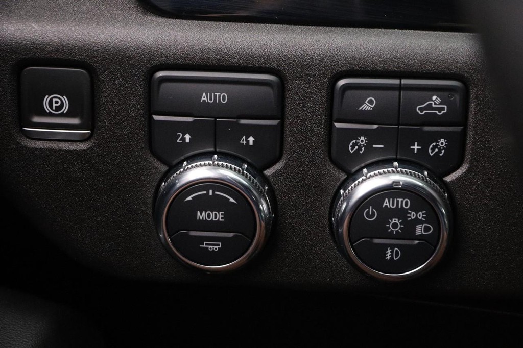 GMC Sierra 1500 Vehicle Image 18