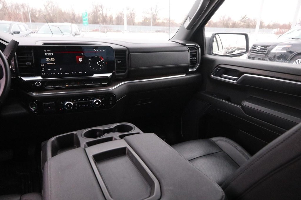 GMC Sierra 1500 Vehicle Image 23