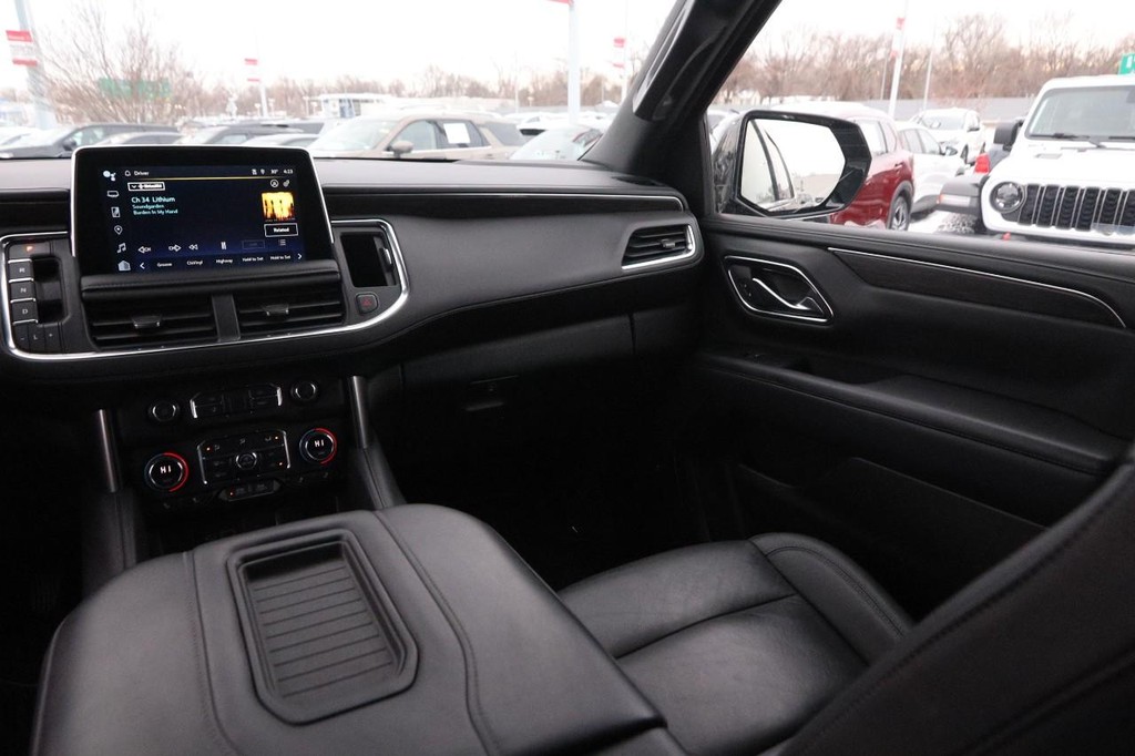 Chevrolet Tahoe Vehicle Full-screen Gallery Image 27