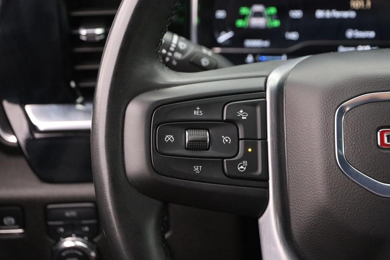 Chevrolet Tahoe Vehicle Image 40