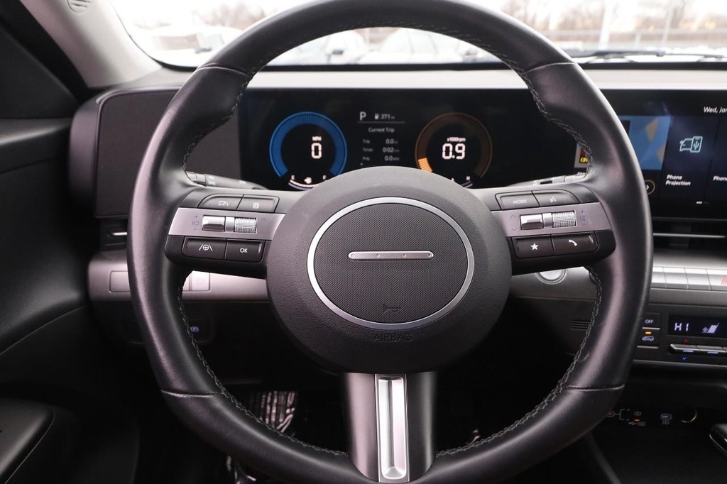 Hyundai Kona Vehicle Image 10