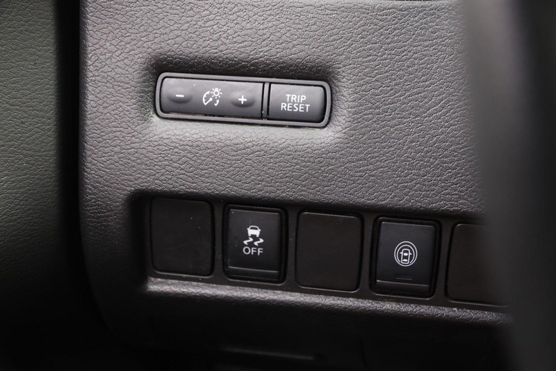 Nissan Murano Vehicle Image 19