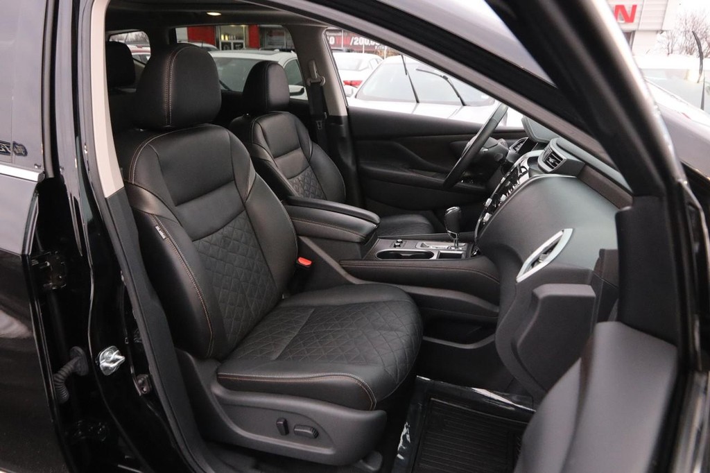 Nissan Murano Vehicle Image 27