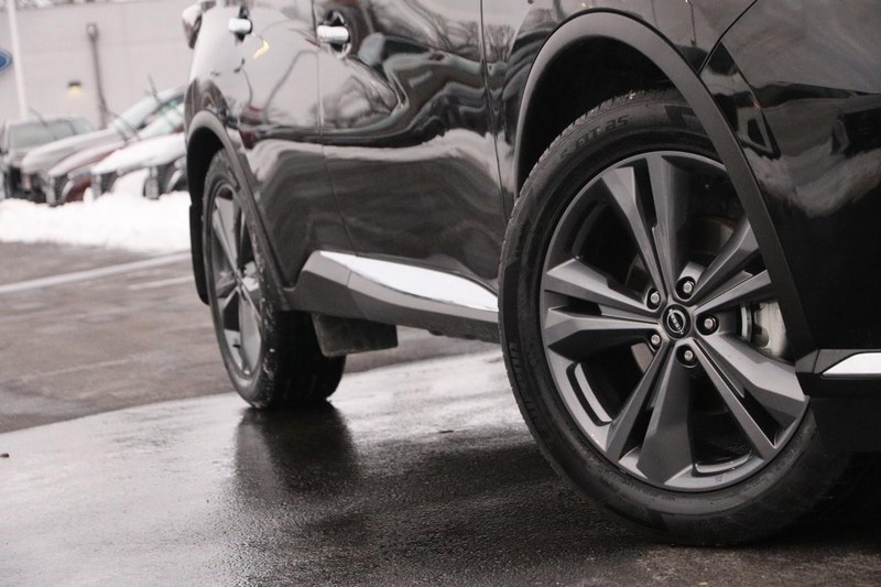 Nissan Murano Vehicle Image 03