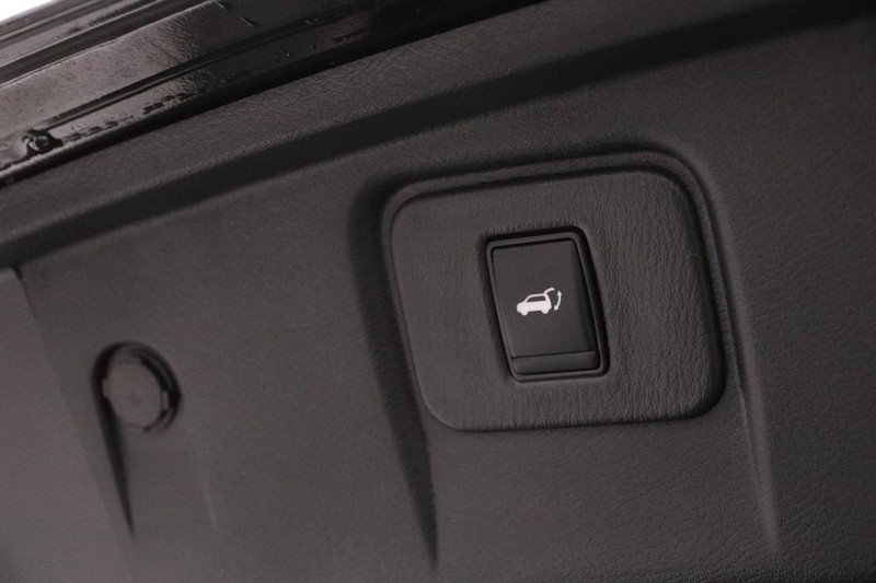 Nissan Murano Vehicle Image 08