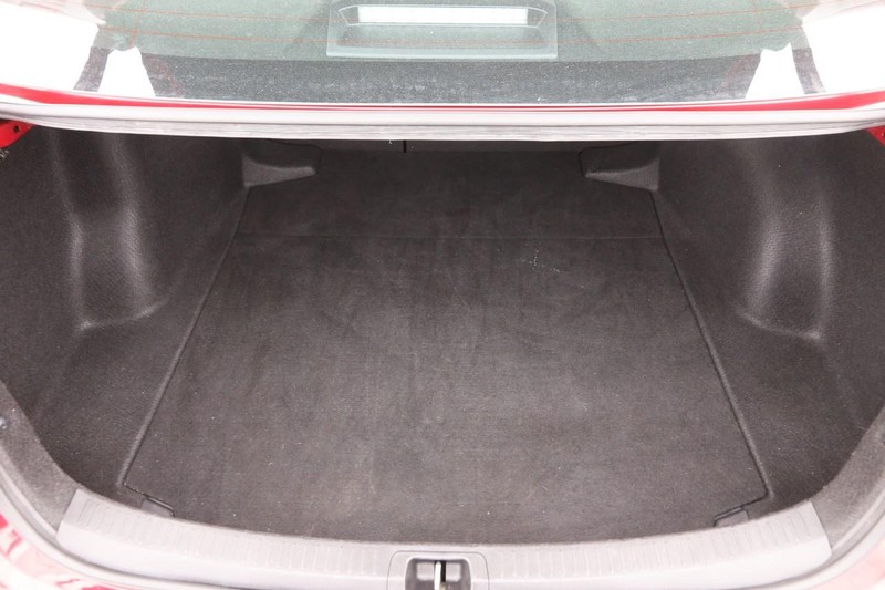 Toyota Corolla Vehicle Image 07