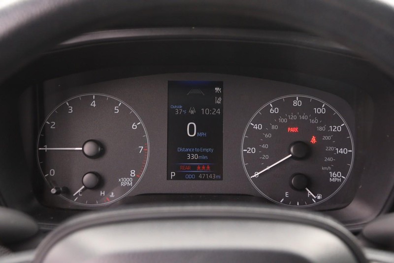 Toyota Corolla Vehicle Image 13