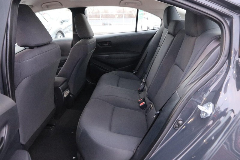 Toyota Corolla Vehicle Image 09