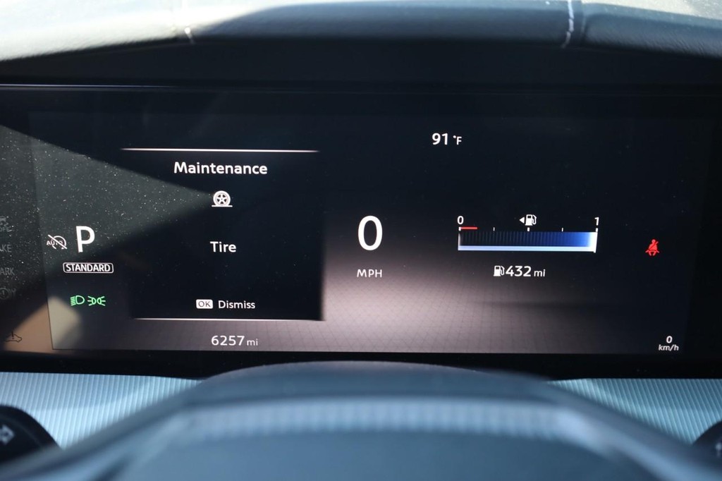 Nissan Murano Vehicle Image 10