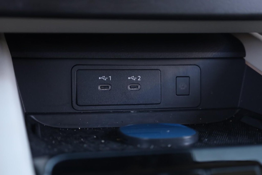 Nissan Murano Vehicle Image 14