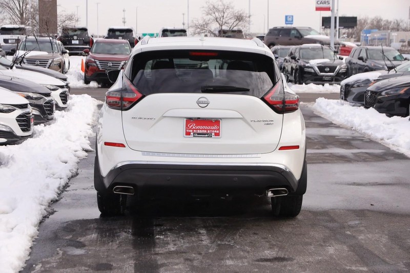 Nissan Murano Vehicle Image 06