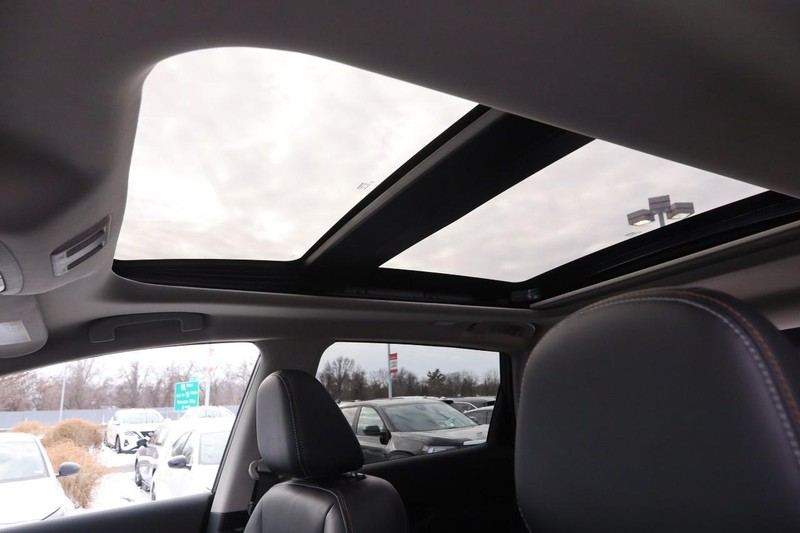 Nissan Murano Vehicle Image 09