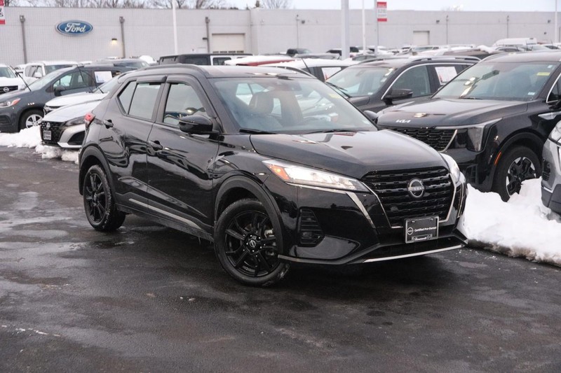 Nissan Murano Vehicle Image 17