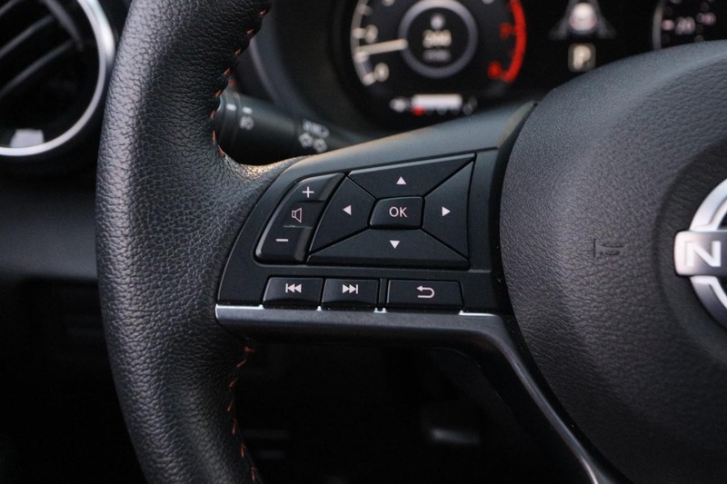 Nissan Murano Vehicle Image 26